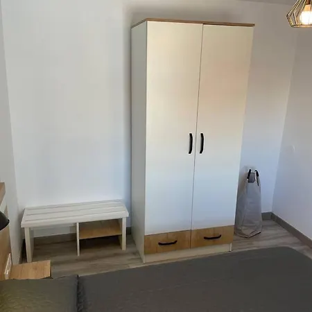 Victoria Apartment