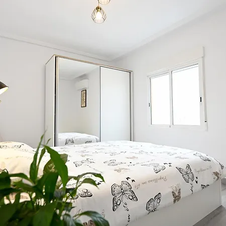 Victoria Apartment *